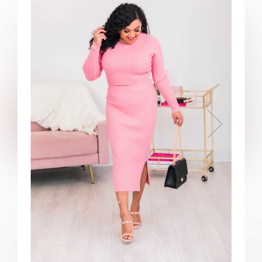 💗Sweater Set💗Pink Ribbed Midi Skirt & Cropped Top💗